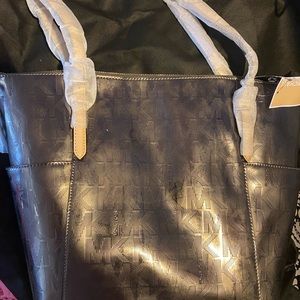Mk pewter metallic  should bag jet set bag